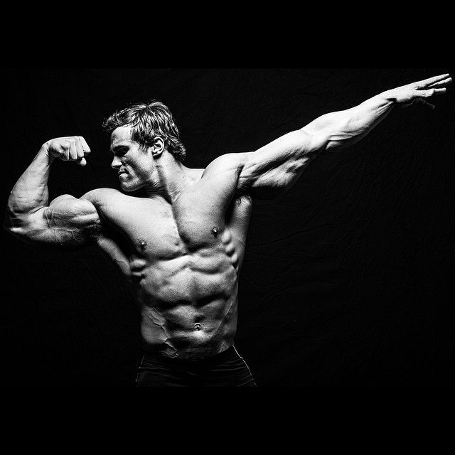 calum-von-moger